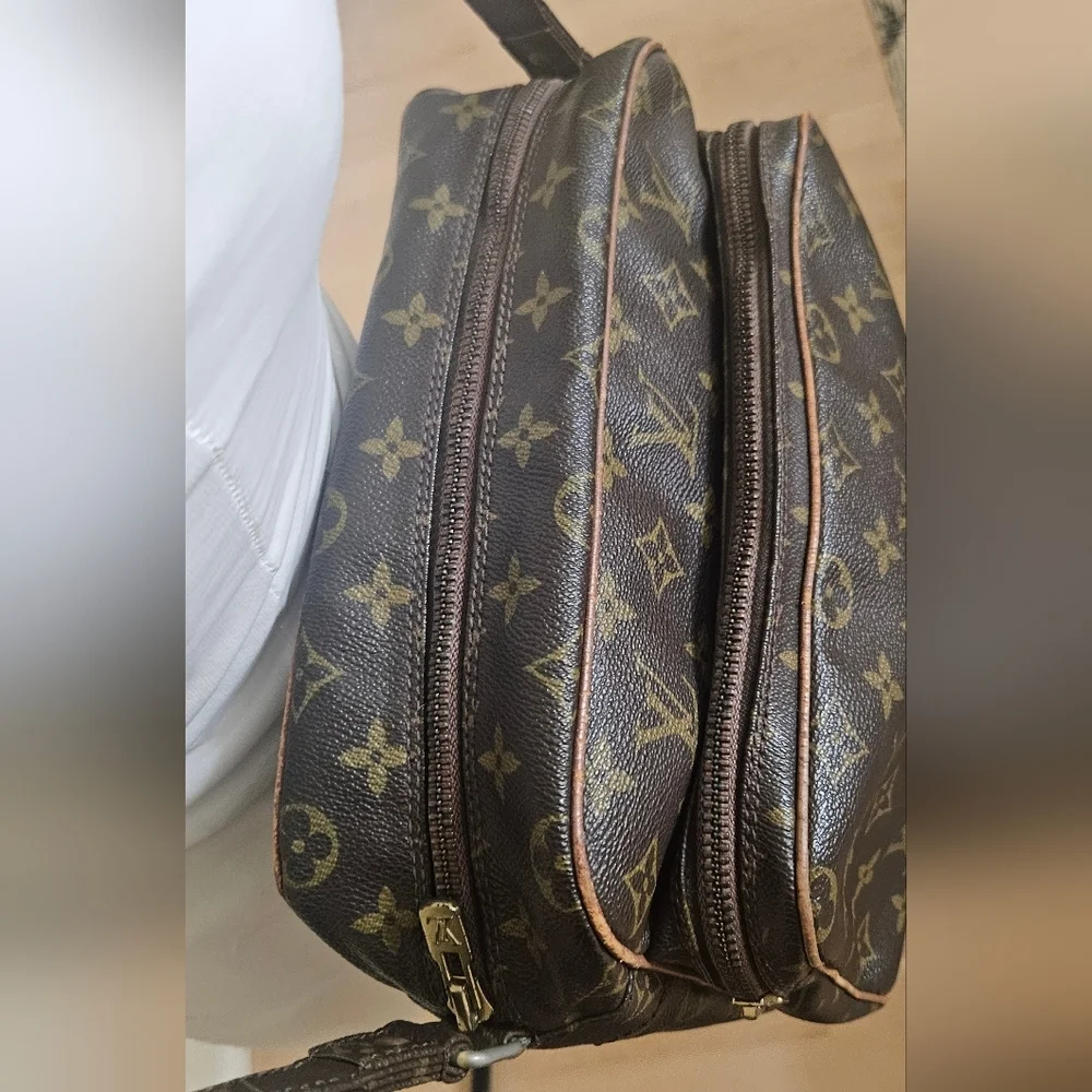 Vintage LOUIS VUITTON Nile GM Crossbody Shoulder Bag Monogram Leather M45242 EUC